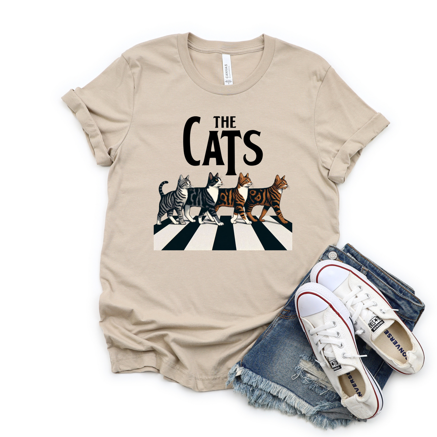 The cats Graphic Tee