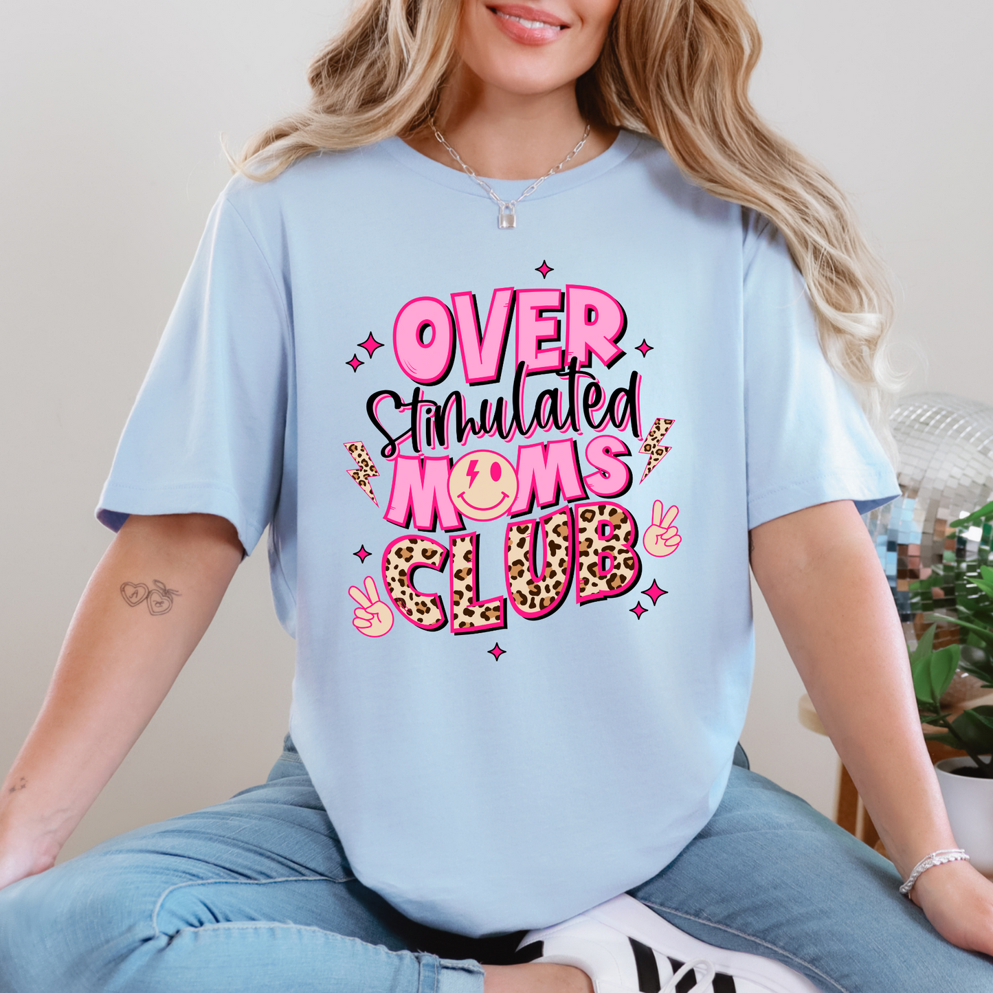 Leopard Moms Club Graphic Tee