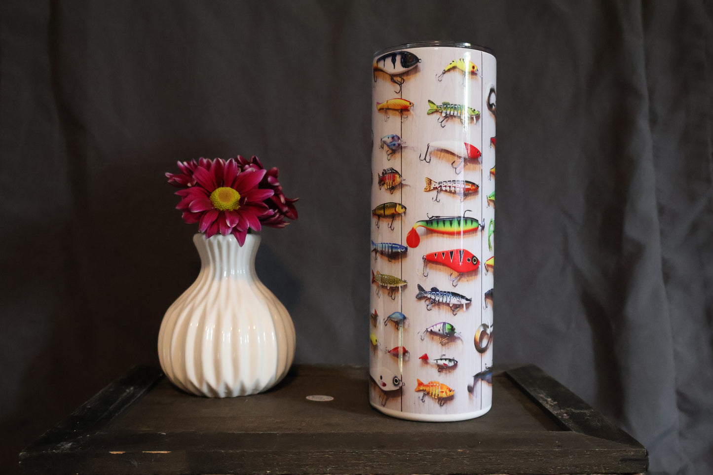 Fishing lures tumbler