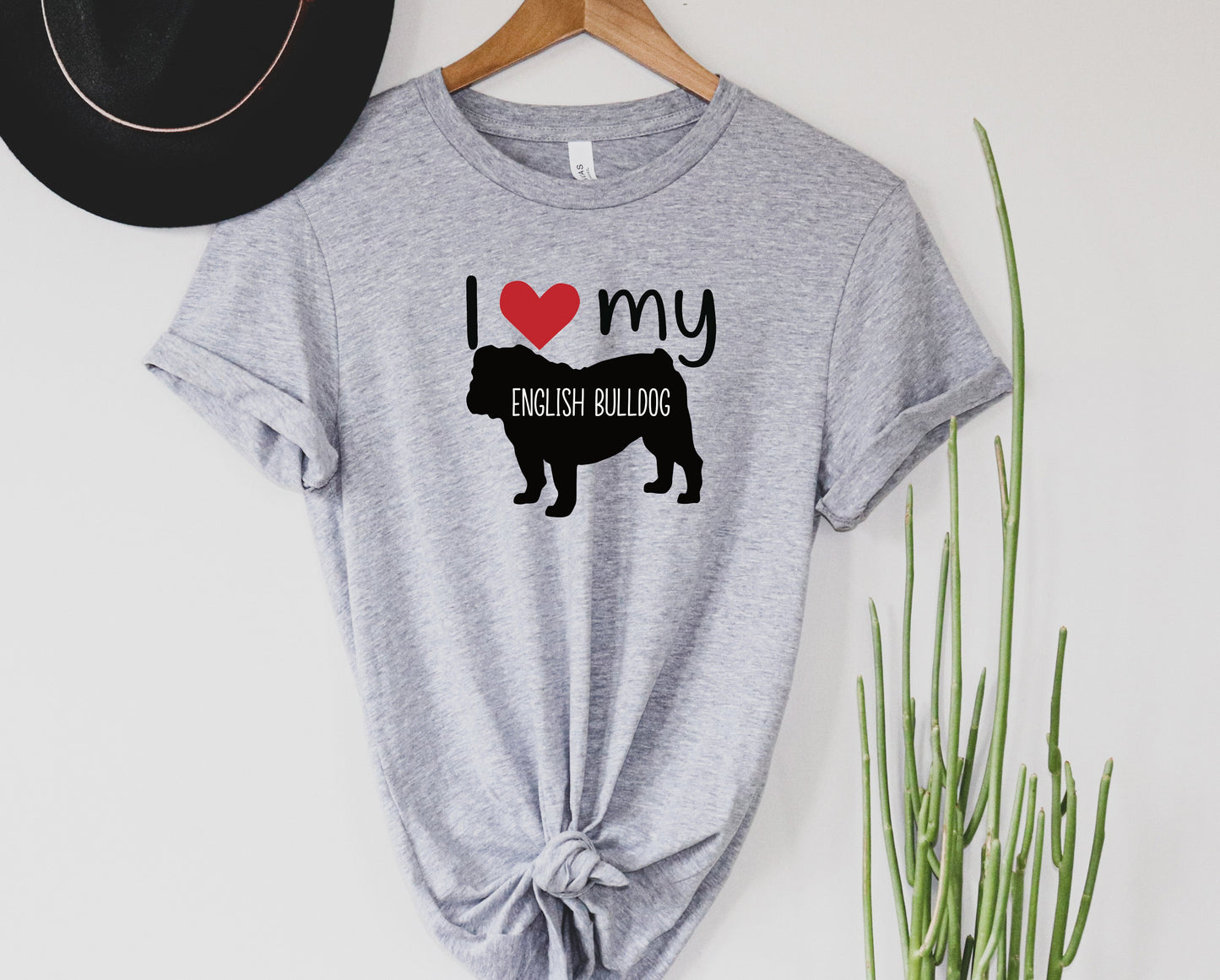 I love my English Bulldog Graphic Tee