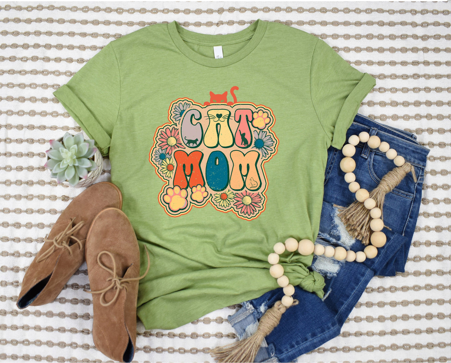 Groovy Cat Mom Graphic Tee